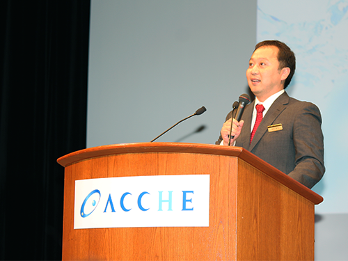 新施策を発表する南部景樹社長